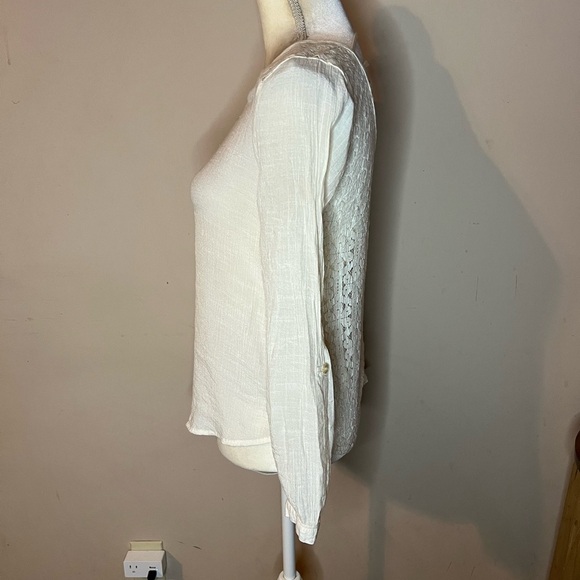 ⭐️Mine Lace Long Sleeves Top - Picture 3 of 8